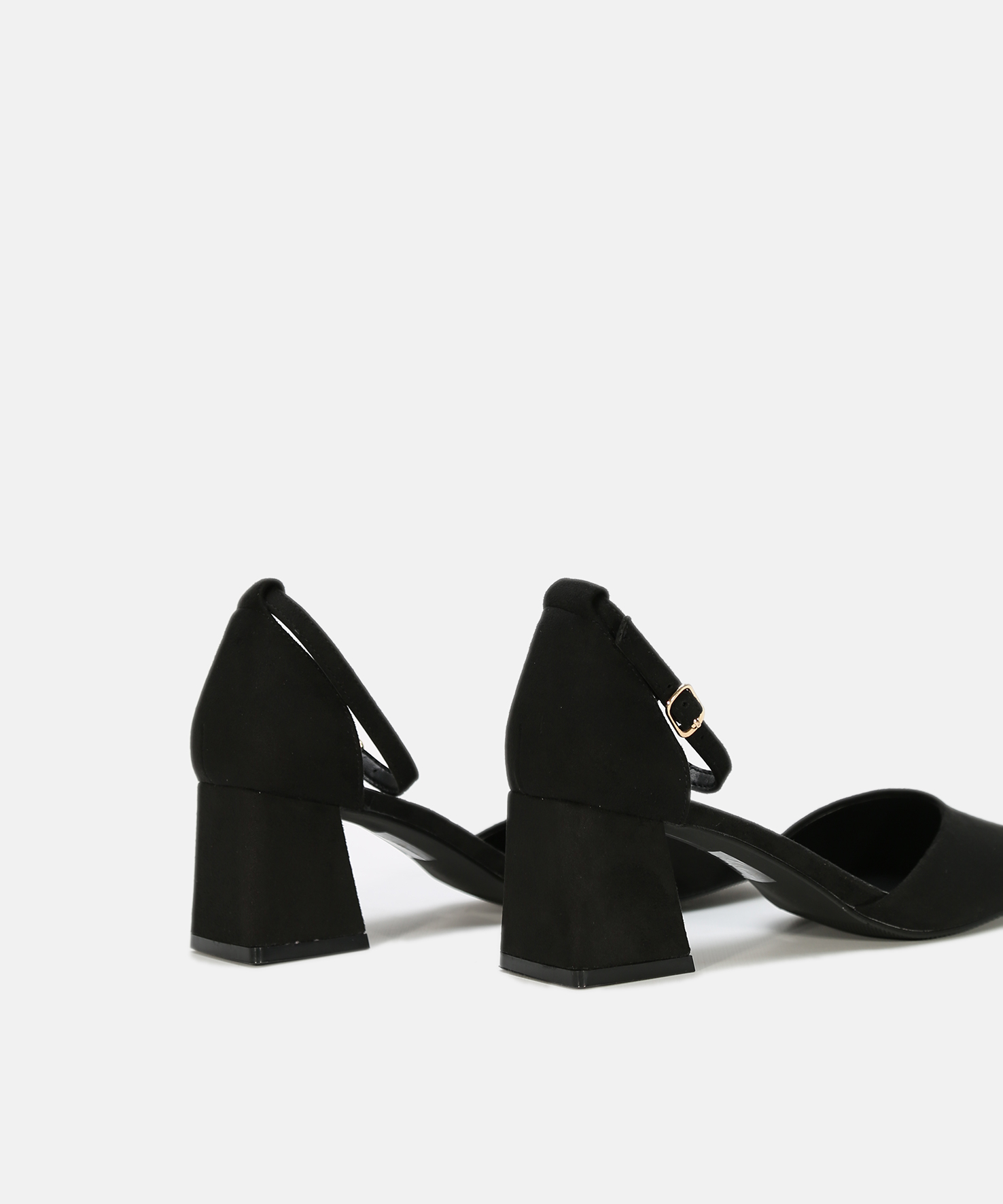 Zapatos tac&oacute;n ancho image number null